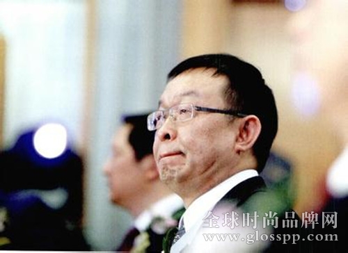 為什么陳年只想做好一件白襯衫:“我曾經生產出的服裝都是垃圾”