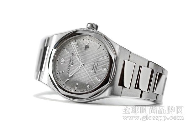 GP芝柏表推出復刻版「Laureato」腕表
