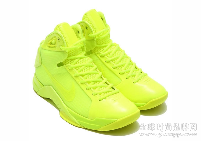 HD08,Hyperdunk 08,Nike 紅黃藍 3 色 Nike Hyperdunk 08 Retro 現已發售